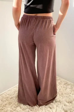 Basic Wide Leg Pants