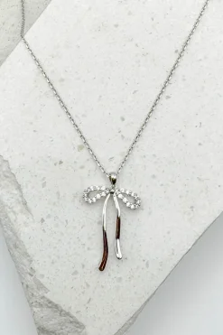 Dainty Bow Necklace