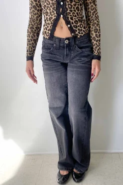 Kayla Low Boyfriend Jeans by BDG
