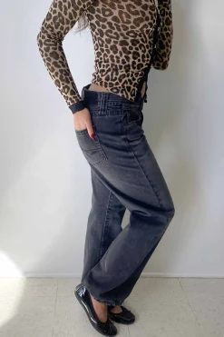 Kayla Low Boyfriend Jeans by BDG