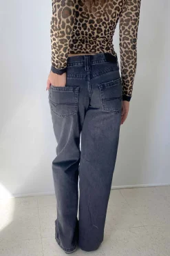 Kayla Low Boyfriend Jeans by BDG