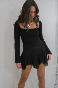 Ribbed Knit Long Sleeve Top